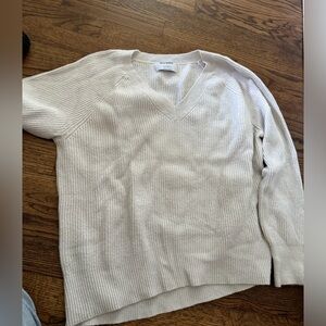 Old navy white sweater